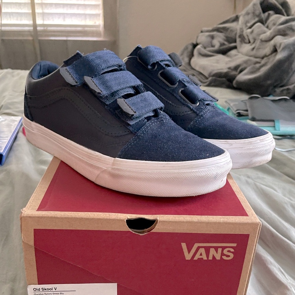 Vans Old School with Velcro straps